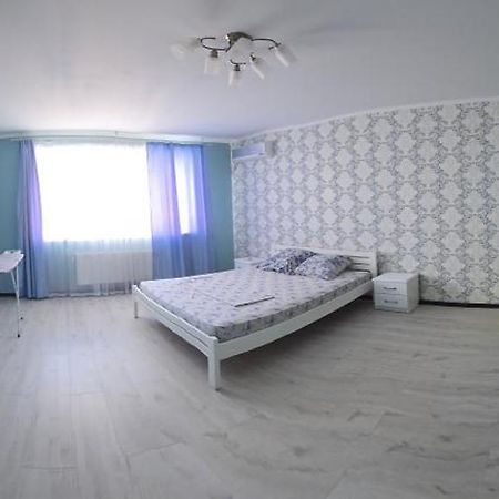 Apartment On Parkovaya Chernomorsk Exterior foto