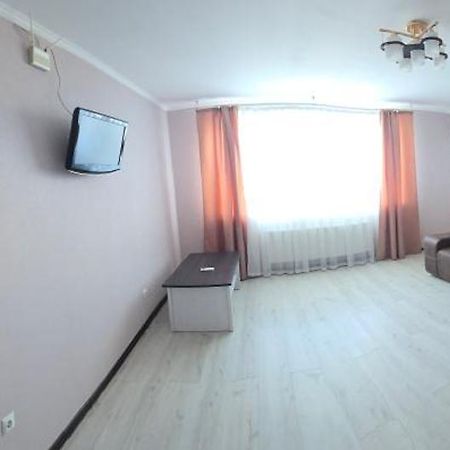 Apartment On Parkovaya Chernomorsk Exterior foto